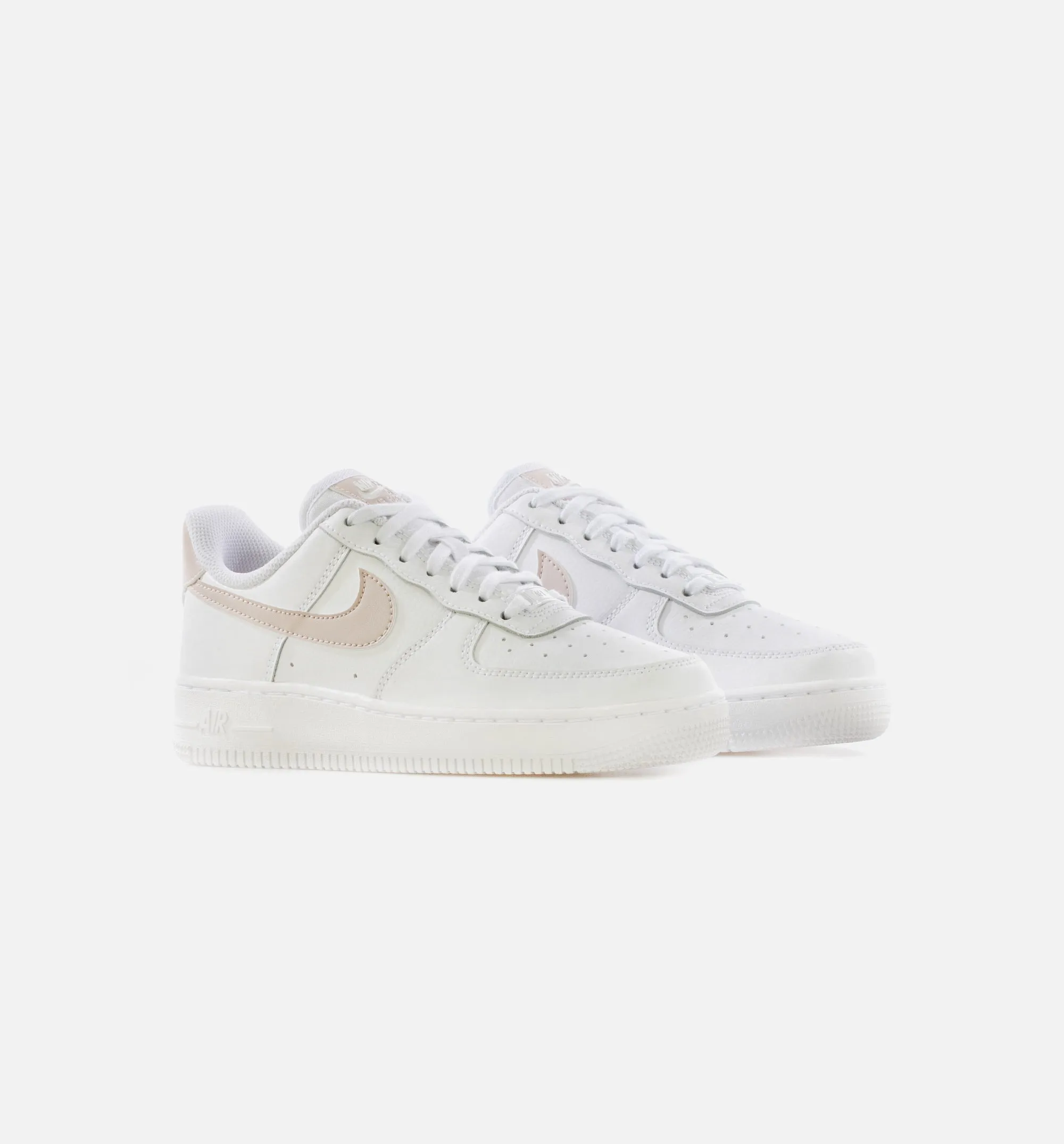 Air Force 1 '07 Womens Lifestyle Shoe - White/Satin