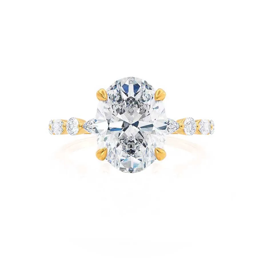 ALLURE - Oval Moissanite & Diamond 18k Yellow Gold Scatter Ring