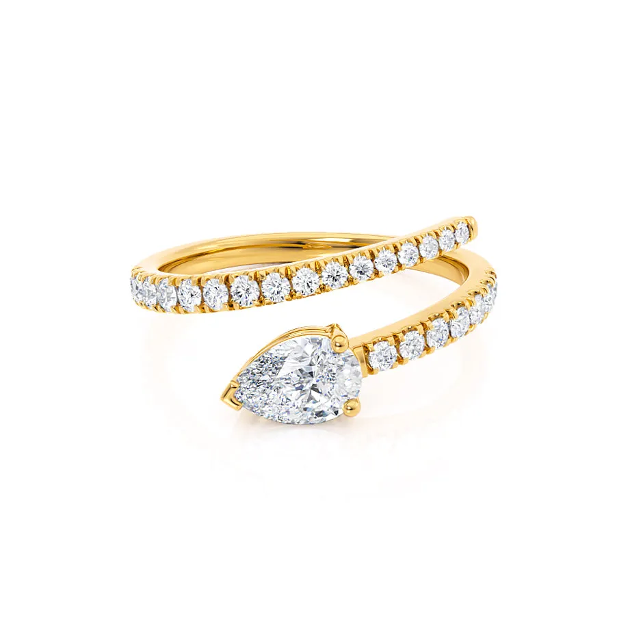 CELESTINE - Pear Moissanite Split Shank Ring 18k Yellow Gold