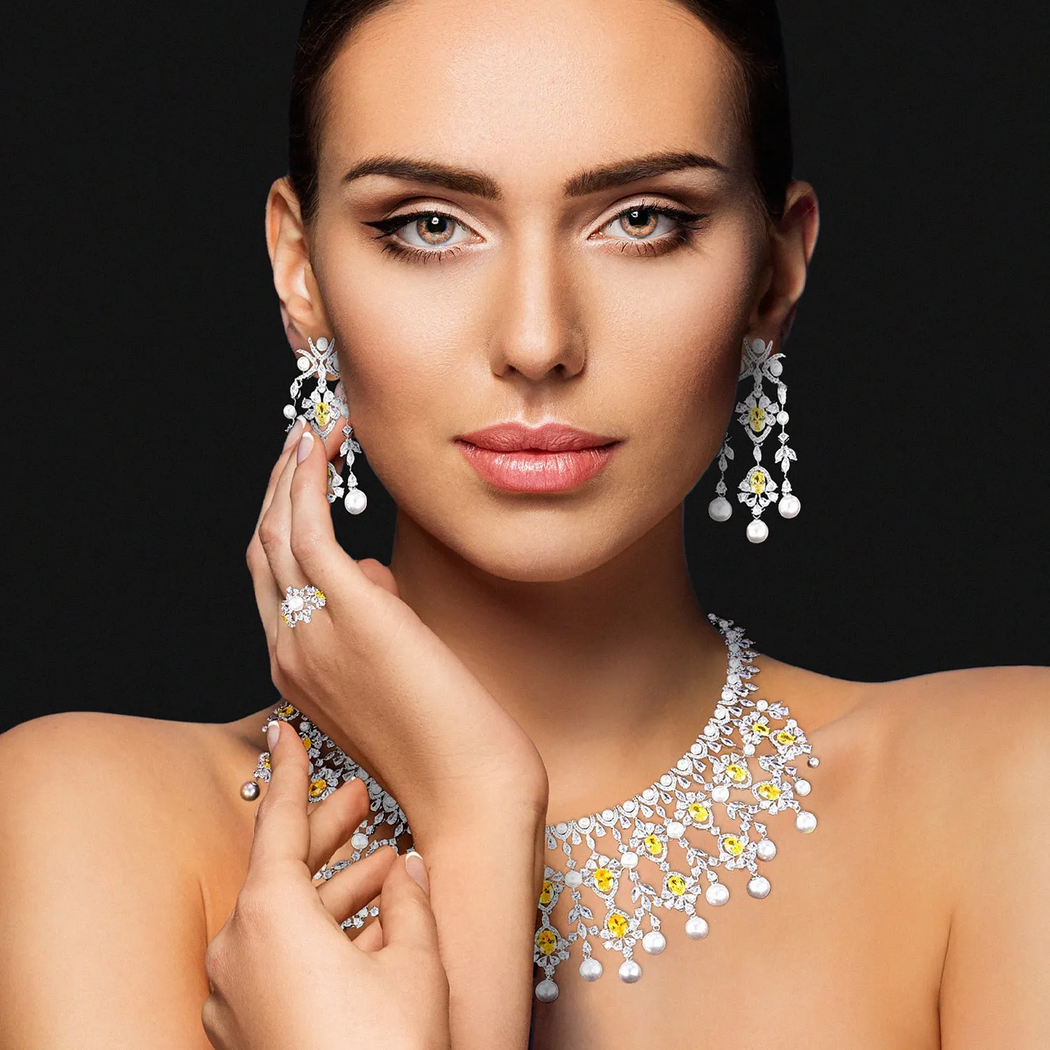 Spectacular 4-Piece Pearl and Cubic Zirconia Formal Jewellery Sets