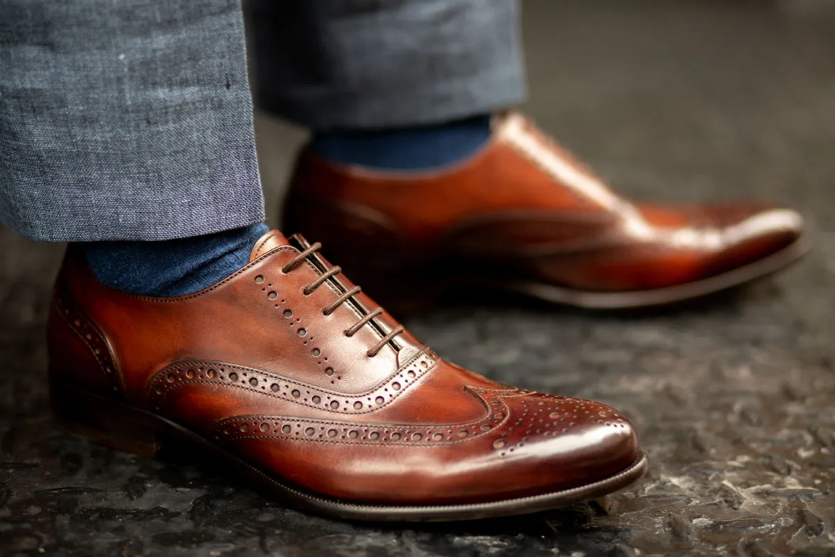 The West II Wingtip Oxford - Brown