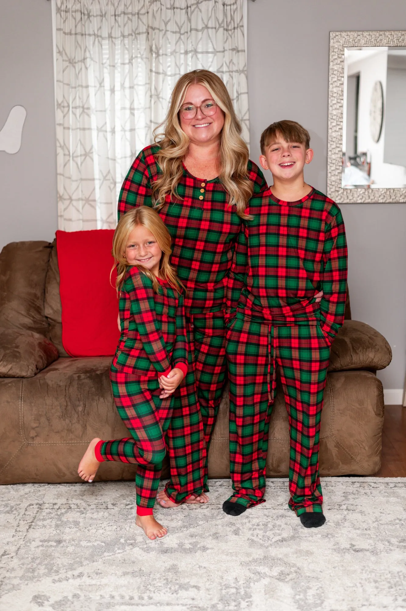 WOMEN'S PAJAMA SET- Classic Tartan